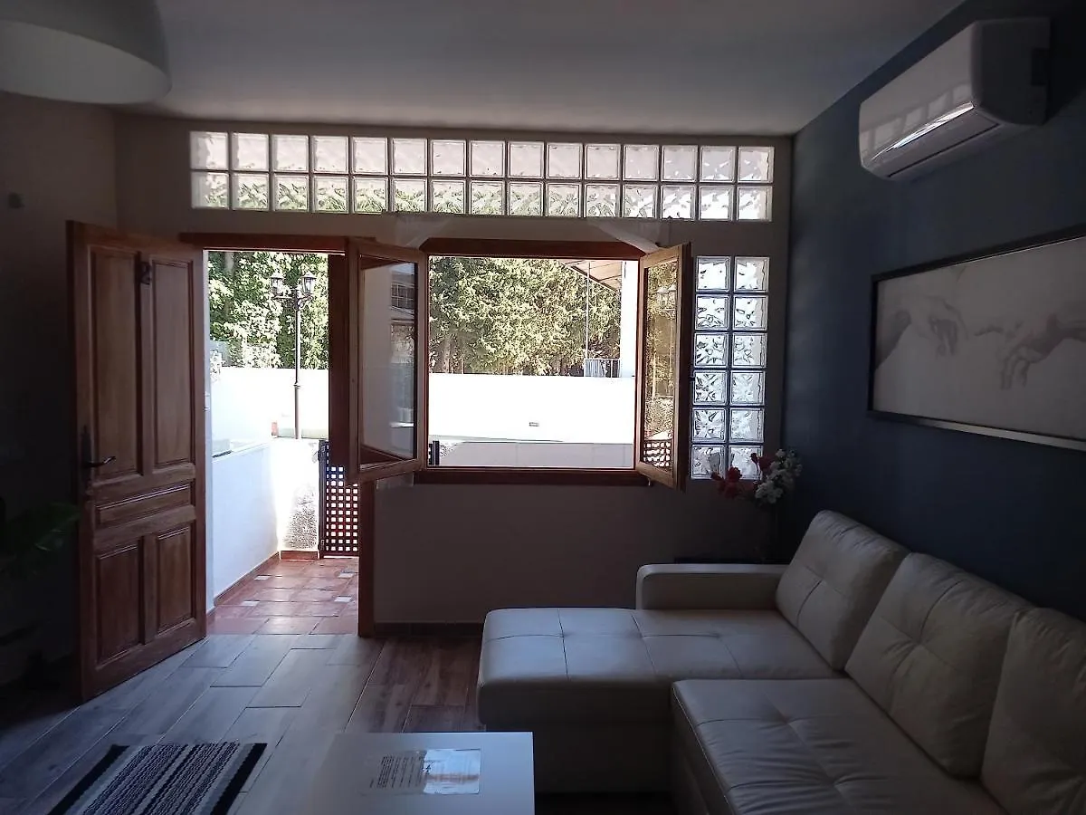 Casa en la serrania de Ronda en Malaga estación de Benaoján Сasa de vacaciones